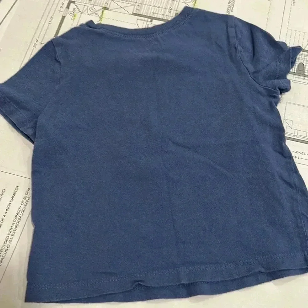 Old Navy shirt